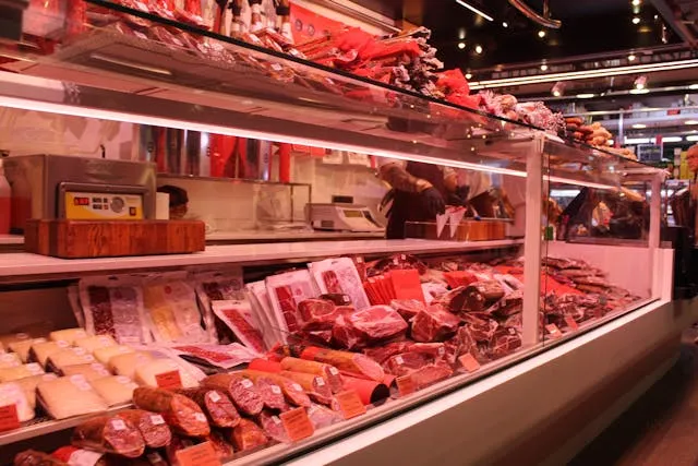 Why Denver's Meat Market Always Outperforms The Supermarket